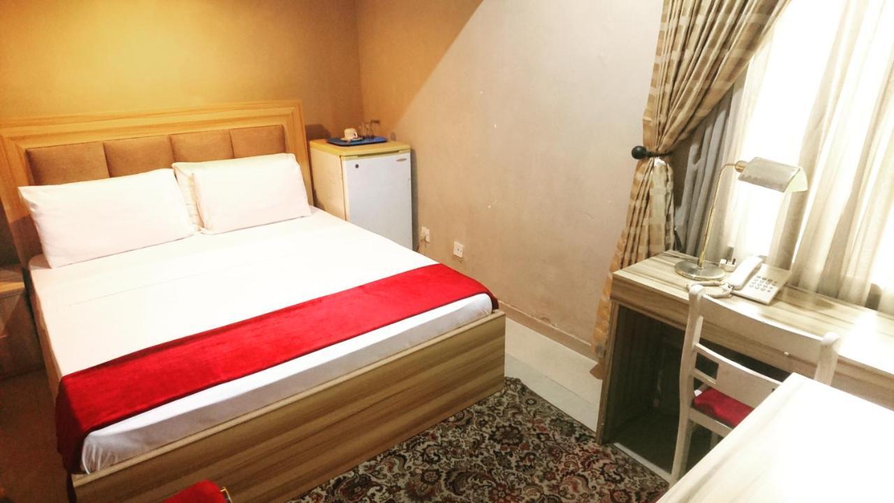 The Ambassadors Hotel Lagos Kültér fotó